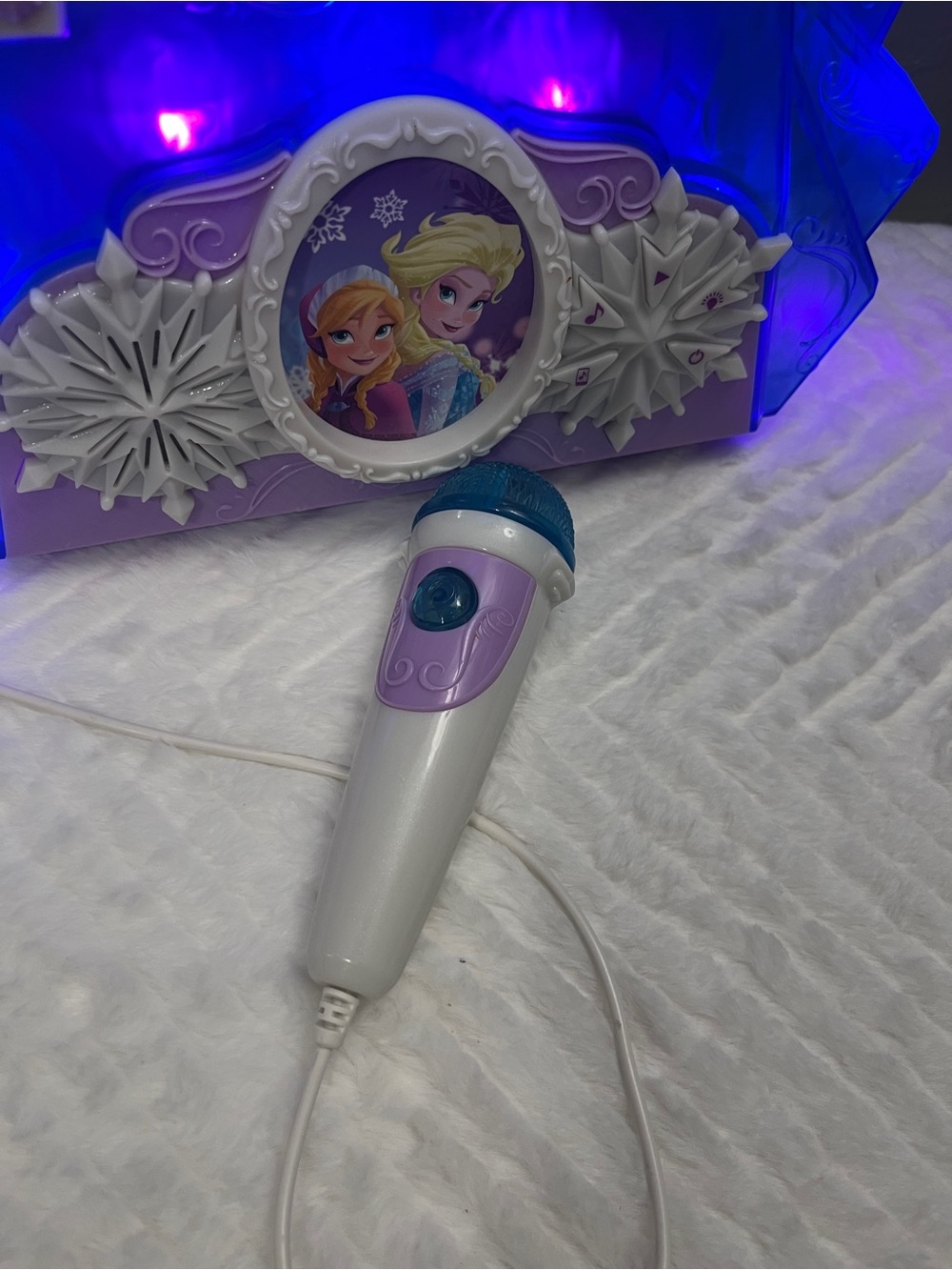 Disney Frozen Light-Up Purse Microphone Karaoke Sing Along preloaded songs - Picture 6 of 13